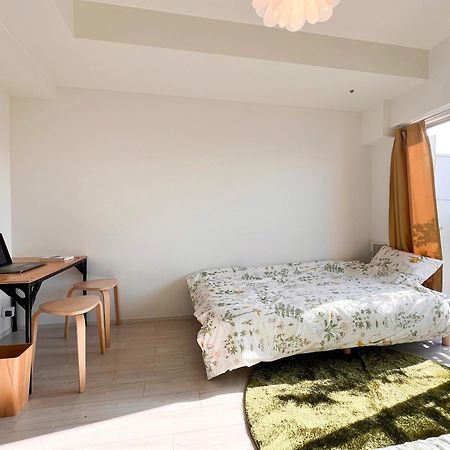 R Guest House Oszaka Kültér fotó